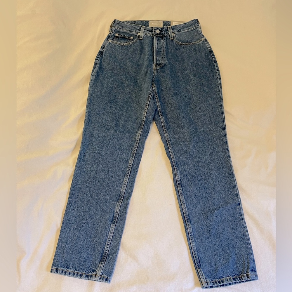 Everlane - The Curvey 90’s Cheeky Straight Jean